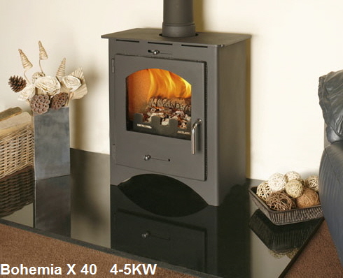 Bohemia X40 Defra approved wood burning stove click to see it burning
